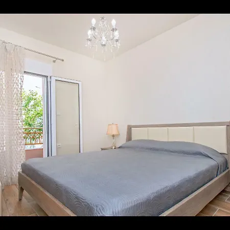 Pasithea House Lejlighed *