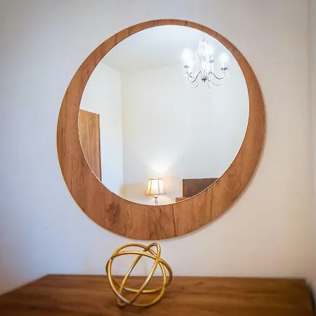 Апартаменты Pasithea House *